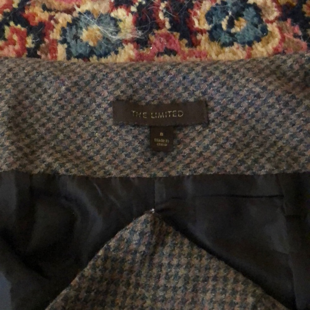 Skirt - Picture 2 of 2